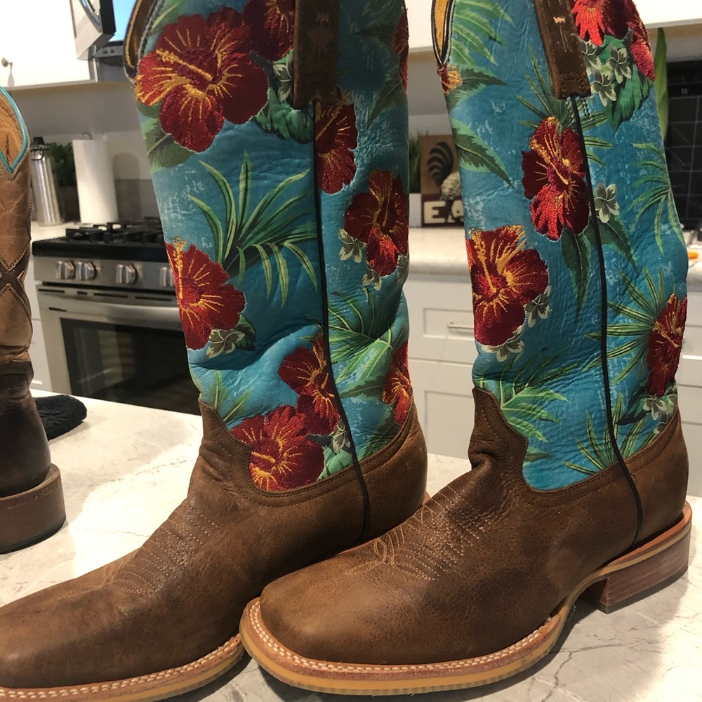 Hawaiian Tin Haul Cowboy boots